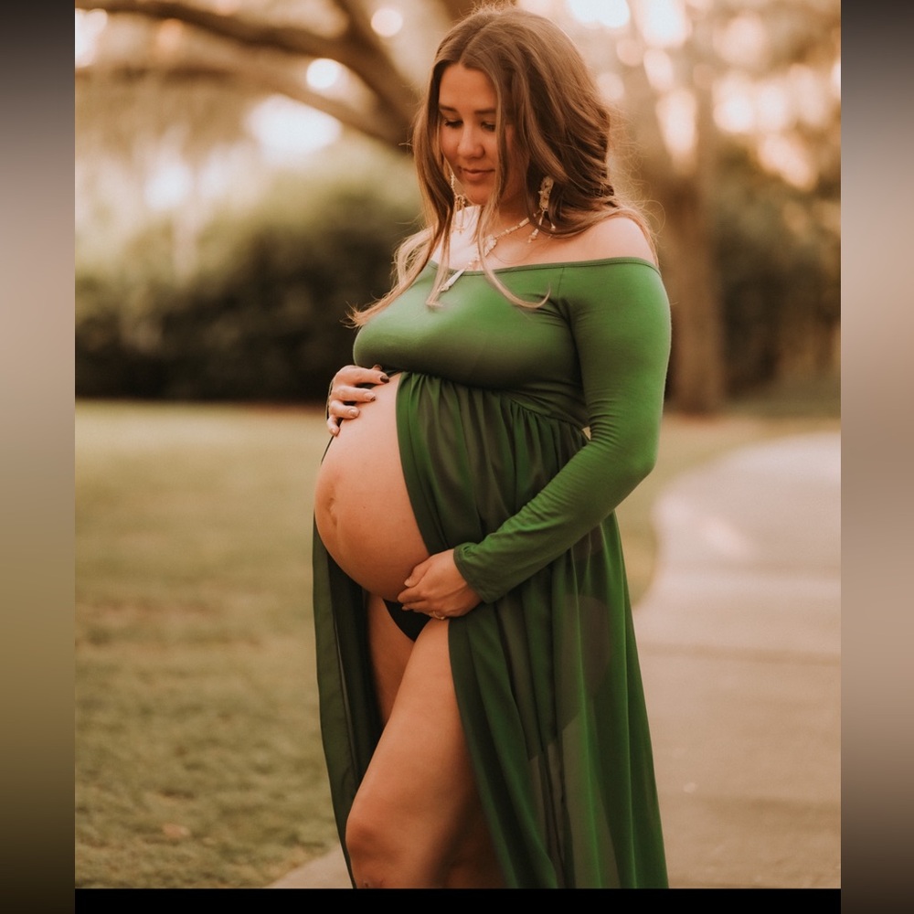 Maternity dress : size medium: green